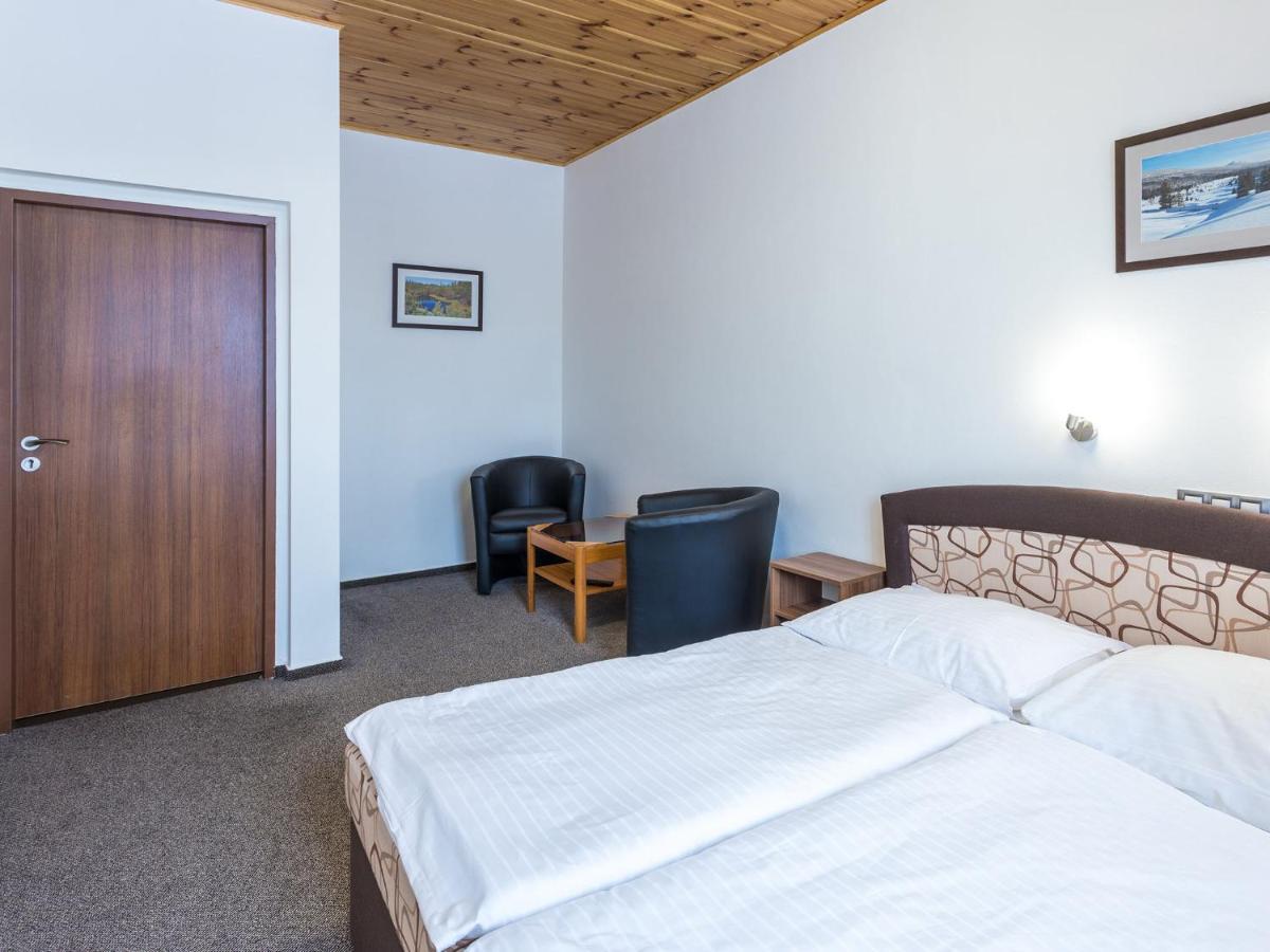 Ea Horsky Hotel Hajenka โมดราวา ภายนอก รูปภาพ